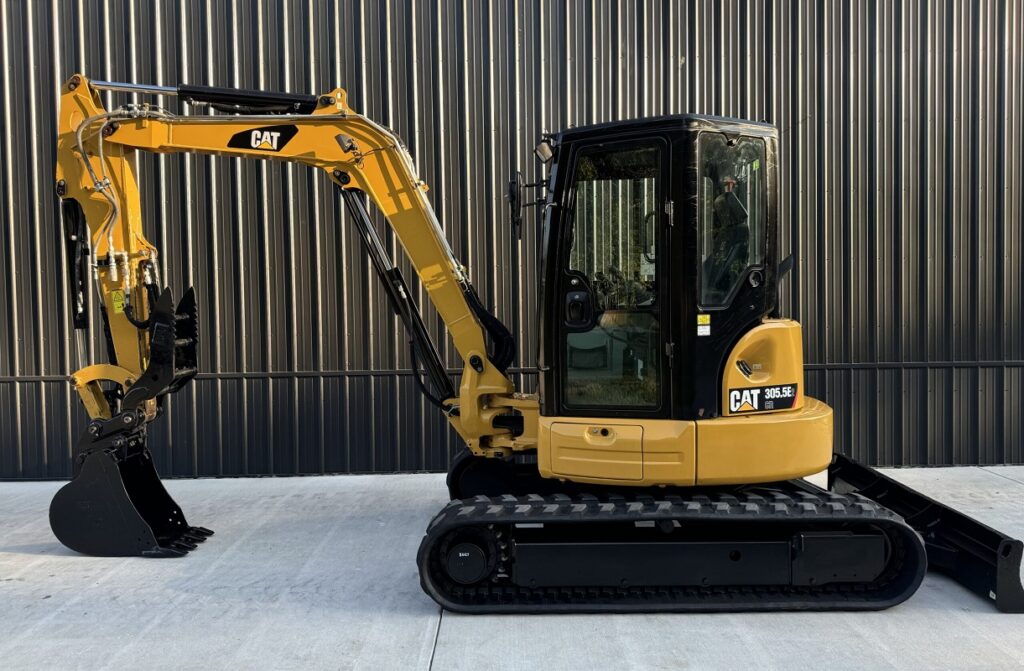 2018 Caterpillar 305.5E2 CR Mini Excavator