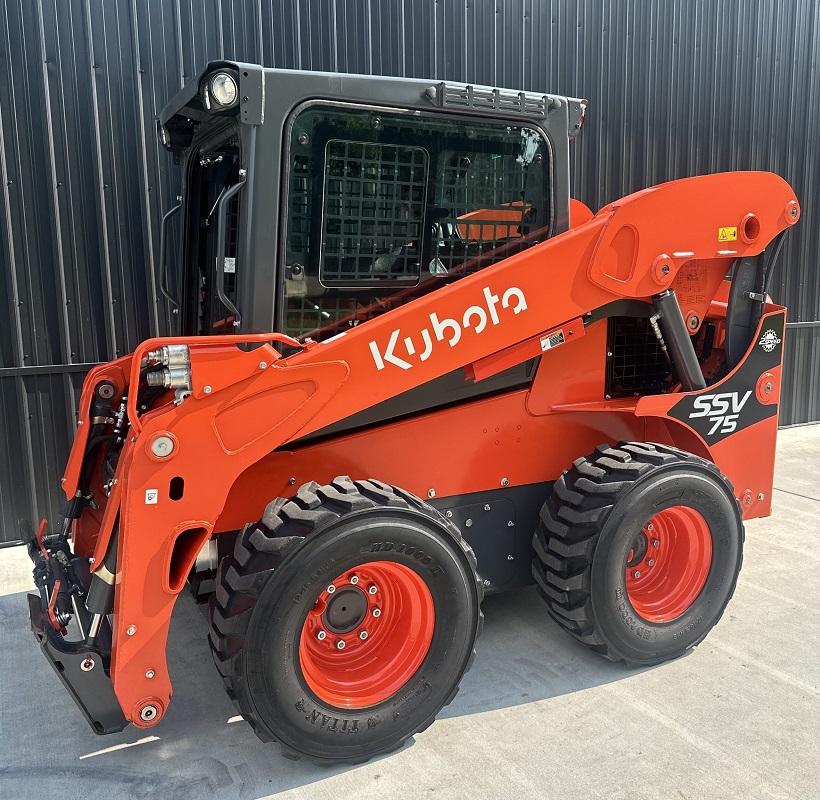 2023 Kubota SSV75 Skid Steers