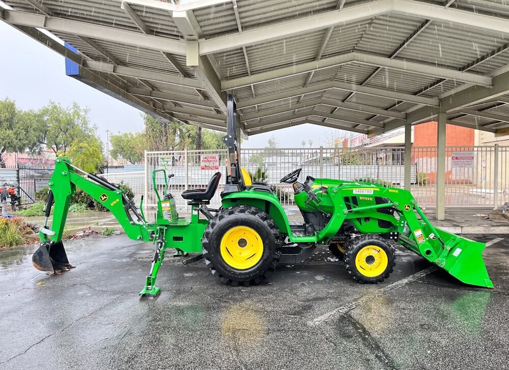 2023 John Deere 3032E 4x4 Backhoe Loader